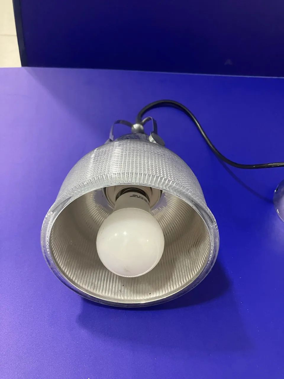 Pendente Cromado Iluminação  - Foto 3