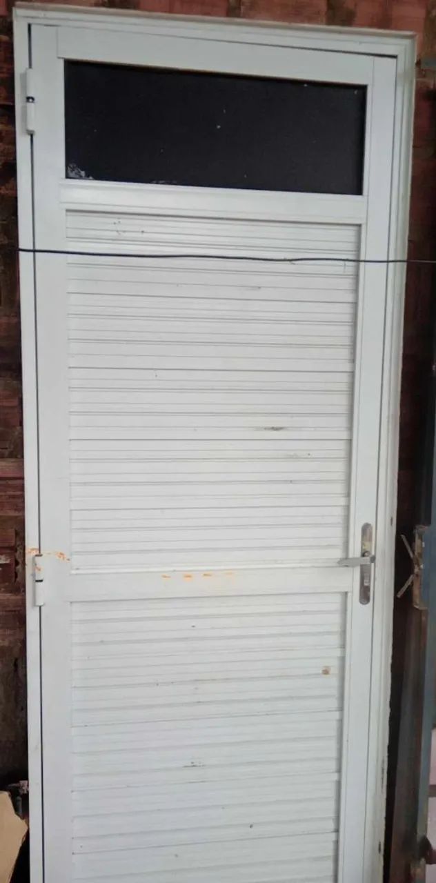 Porta de Alumínio Branca - Foto 2
