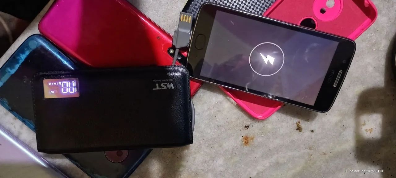 Celulares para tirar peças ou concertos. Um funciona o resto e tela. - Foto 4