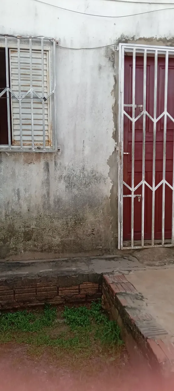 Vendo ou troco casa