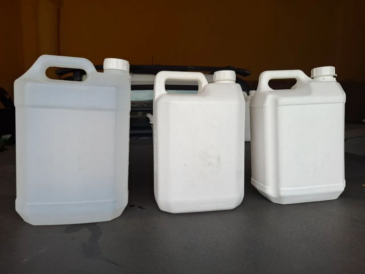 Vendo Galão de 5 Lt - Foto 6