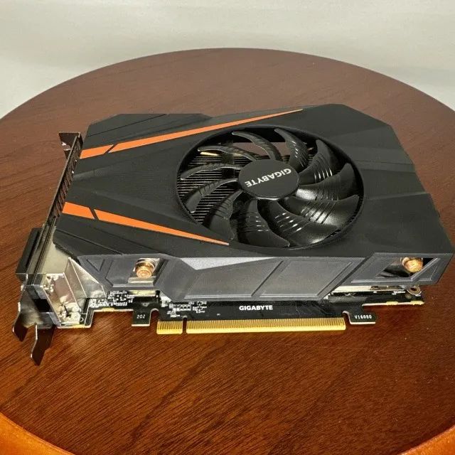 GIGABYTE GTX 1060 Mini ITX OC 3GB