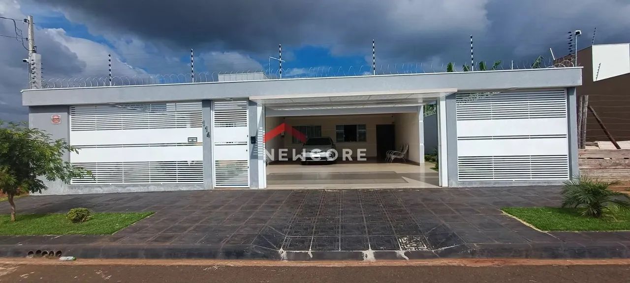 Casa em Rua Pioneiro Alexandre Bulla - Bom Jardim - Maringá/PR - Foto 2