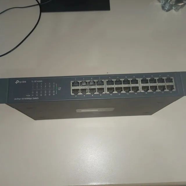 TP-Link 24-Port Rack Switch 10/100Mbps - TL-SF1024D64308139180290122