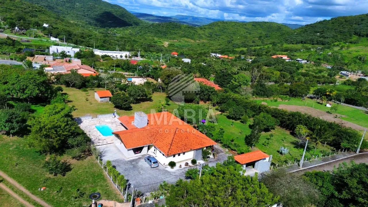 Casa em condomínio fechado à venda em Caruaru/PE!