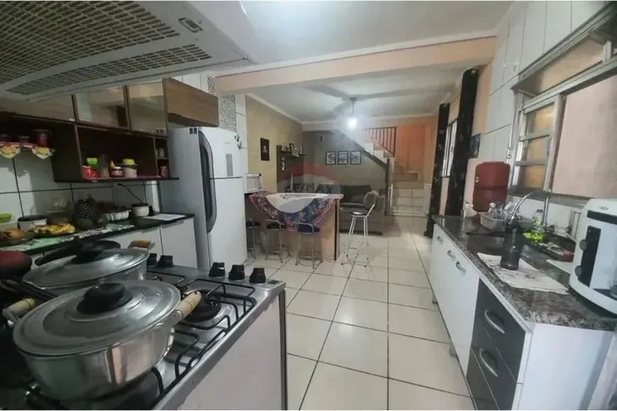 VENDO CASA BARATINHA COM URGÊNCIA