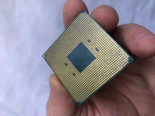 Processador AMD Ryzen 7 3700X 4.4Ghz PCIe 4.0 x16 Cache 32MB 8