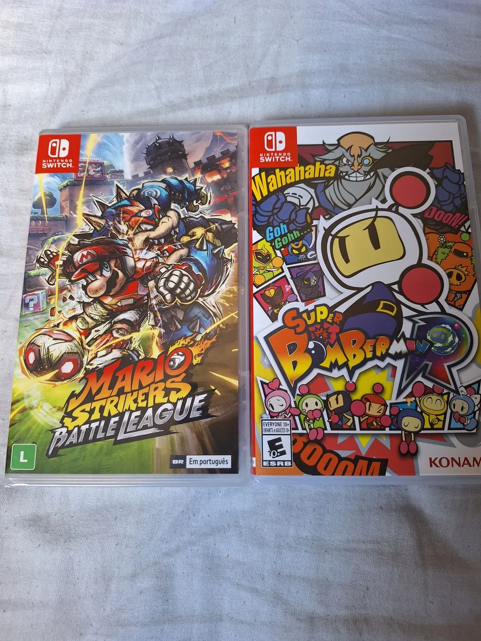 Mario Strikers Battle League e Super Bomberman R - Nintendo Switch