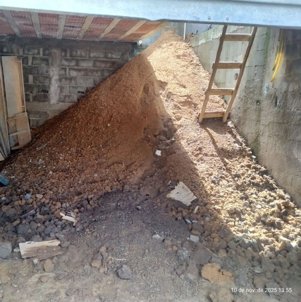 Doação de terra.64363609360385120