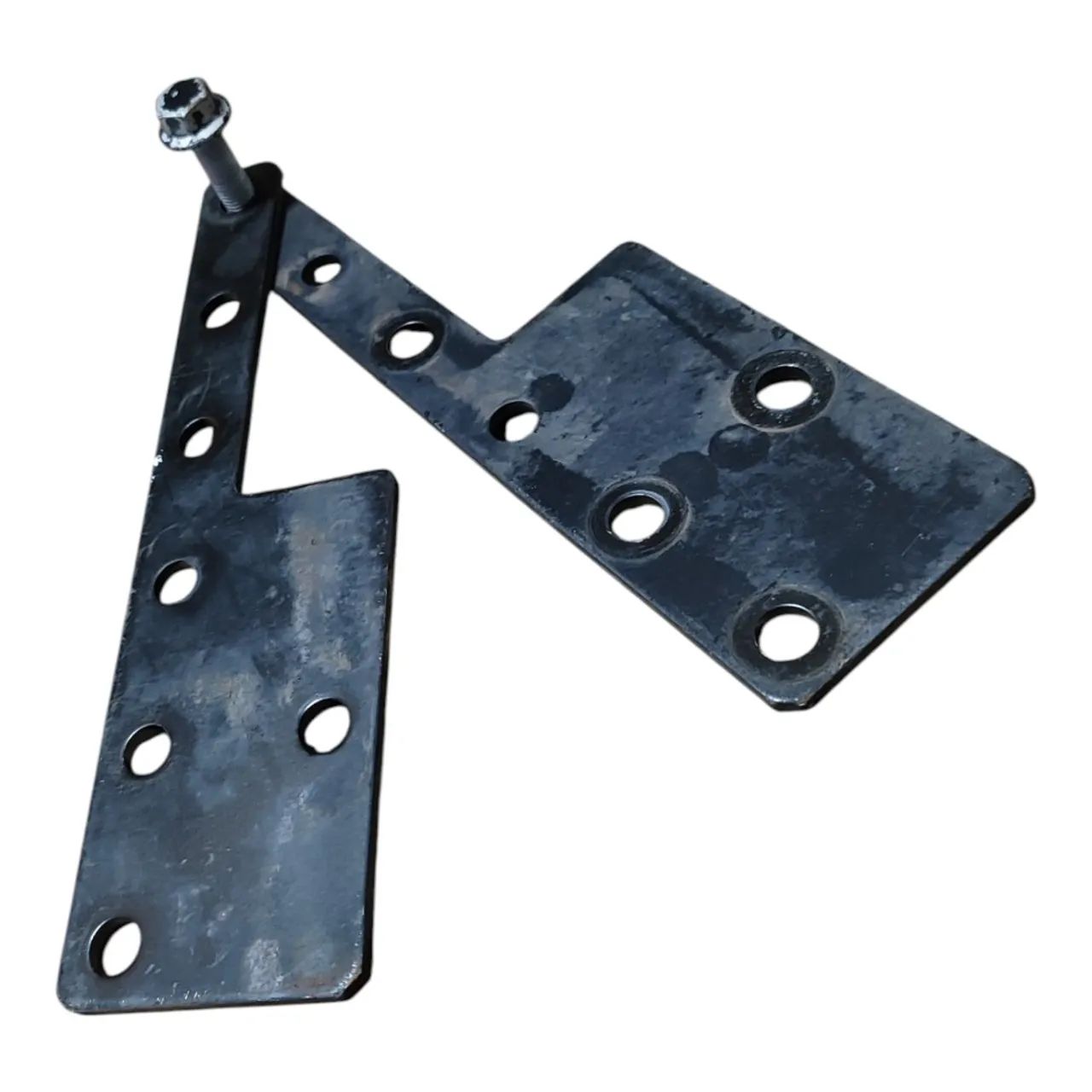 Suporte Fixação Chassi Original Vw Delivery *0