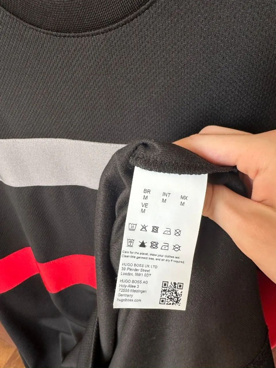 Camiseta Hugo Boss x RB(1 de 300) - Foto 5