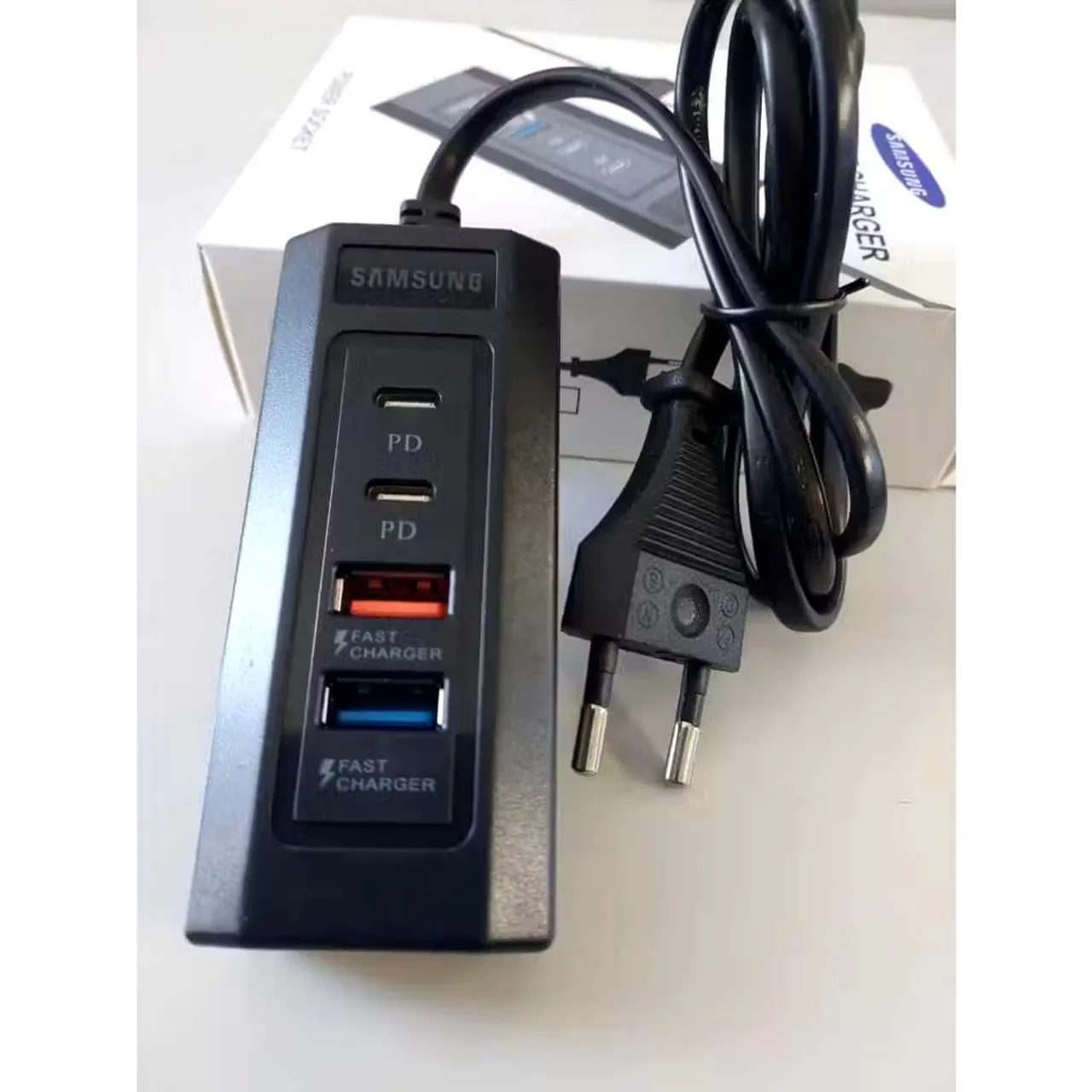 Filtro de linha carregador de celular tipo C ou USB 20W