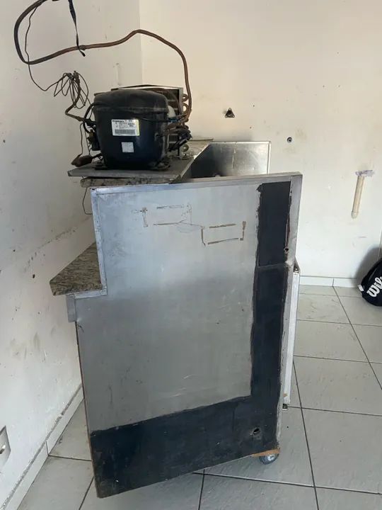 Balcão para comércio em ótimo estado - Foto 2