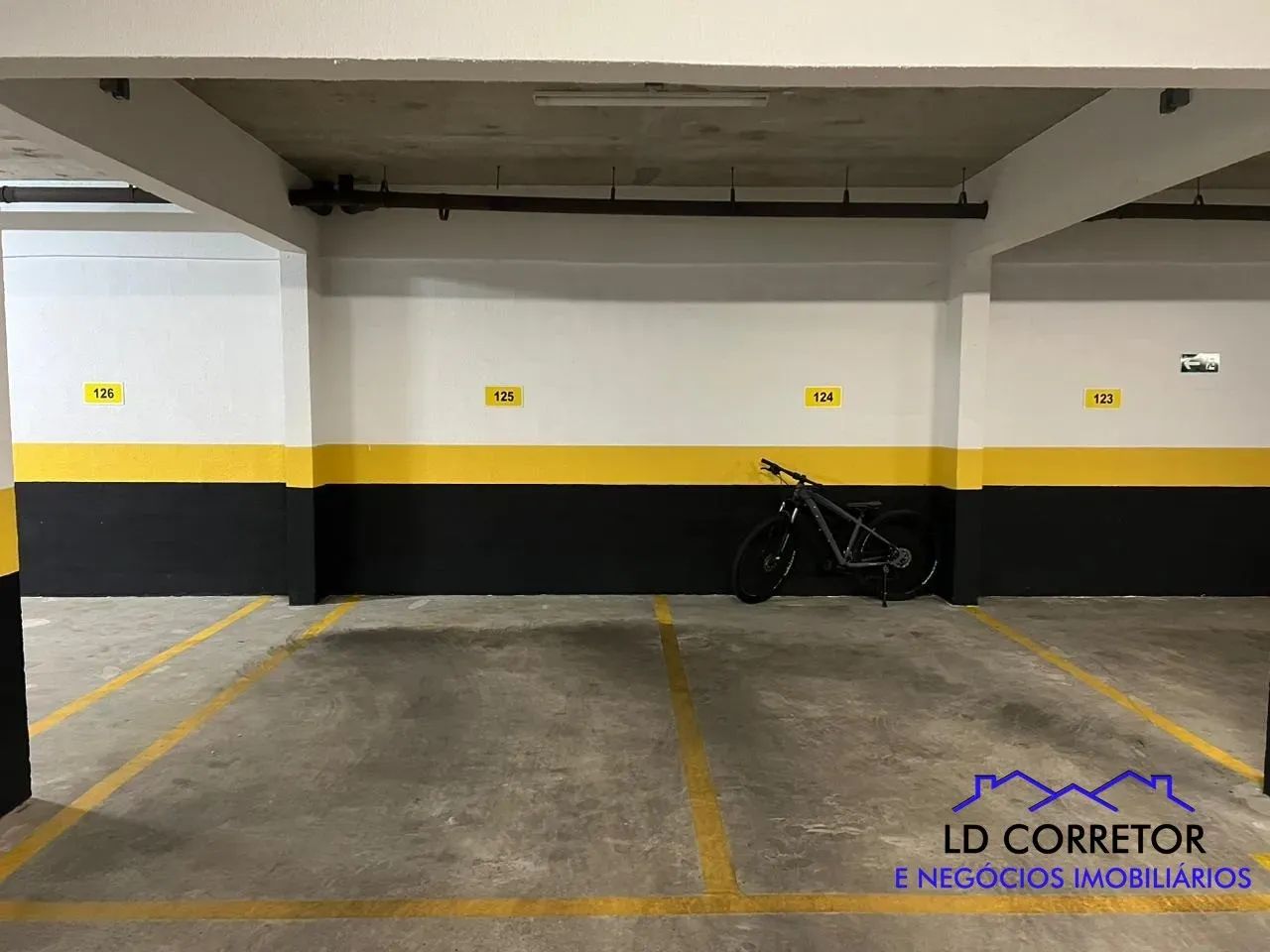 Apartamento de alto padrão no Setor Marista, Goiânia-GO: 3 quartos, 3 suítes, 2 salas, 4 b - Foto 2