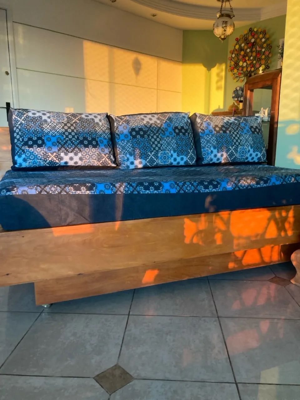 Sofa de madeira maciça  - Foto 5