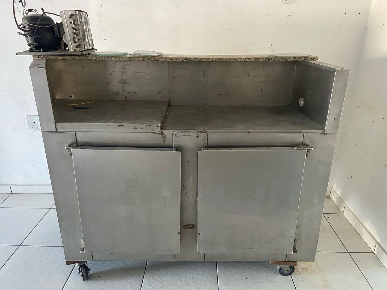 Balcão para comércio em ótimo estado - Foto 3