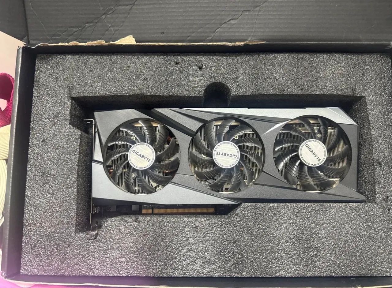 placa de vídeo rx 6700 xt 12gb estado de nova na caixa 