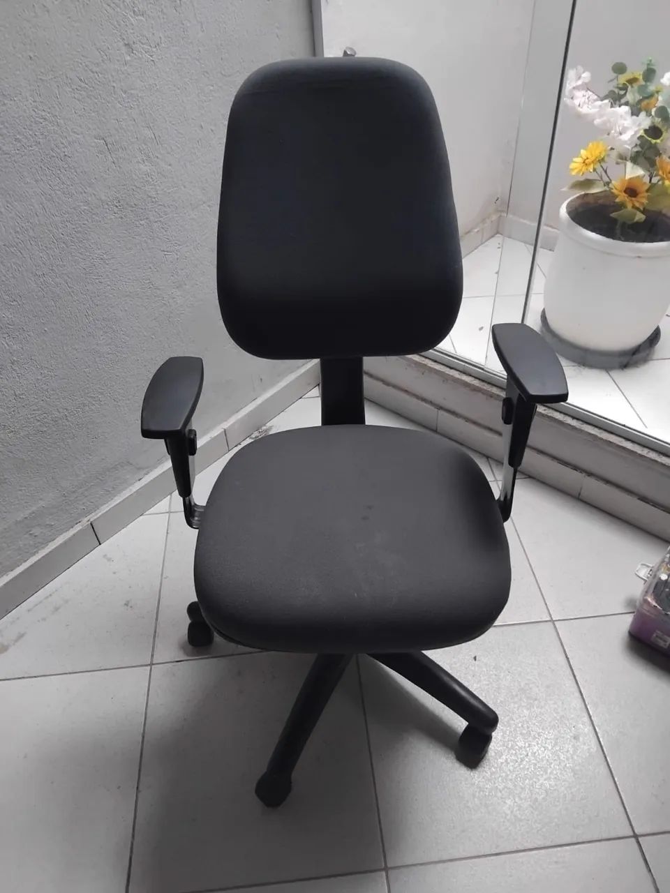 Cadeira e Mesa Escritório - Foto 2