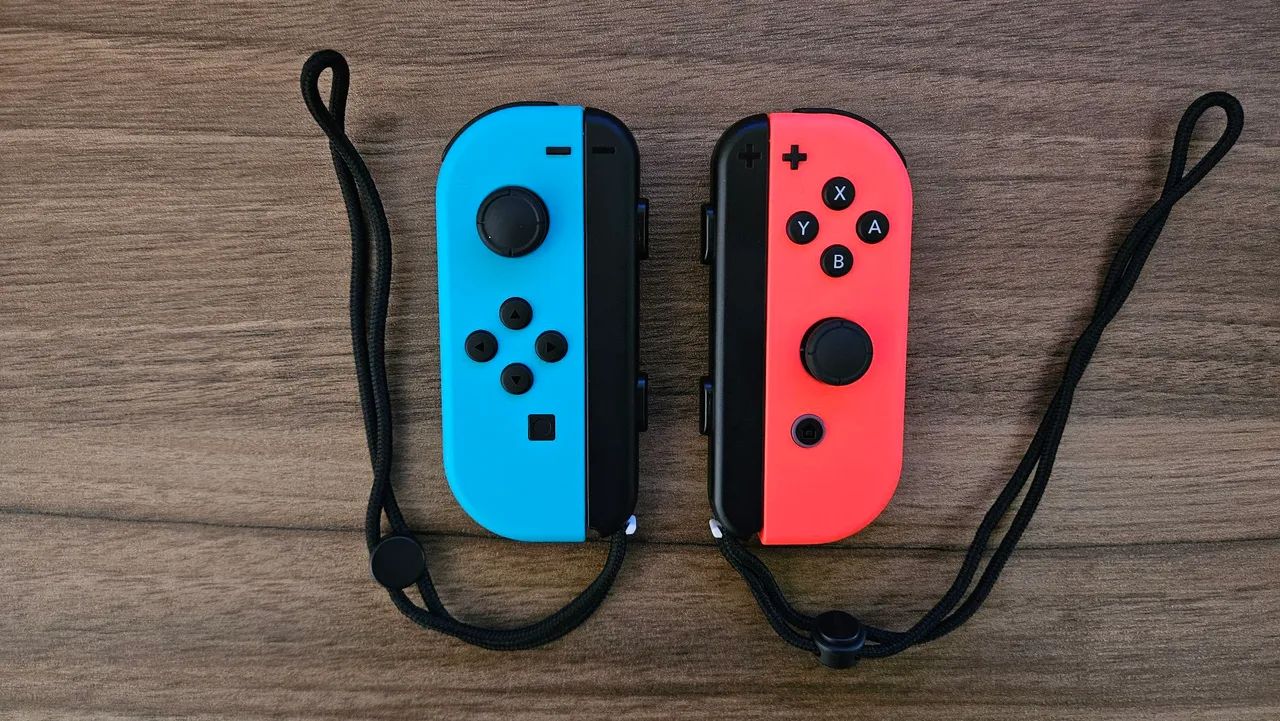 Joy-Cons Nintendo Switch Original Neon Blue + Neon Red Sem Drift