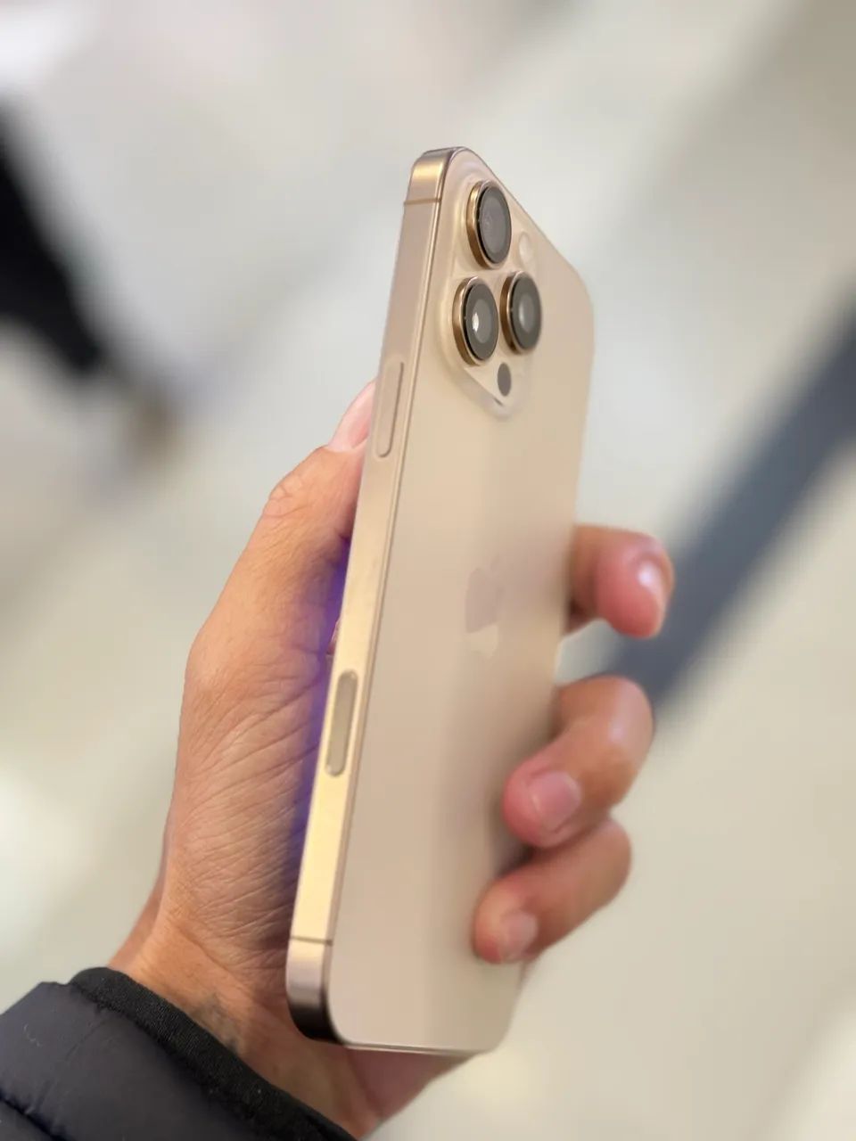 IPHONE 16 PRO MAX 256GB IMPECÁVEL  - Foto 4