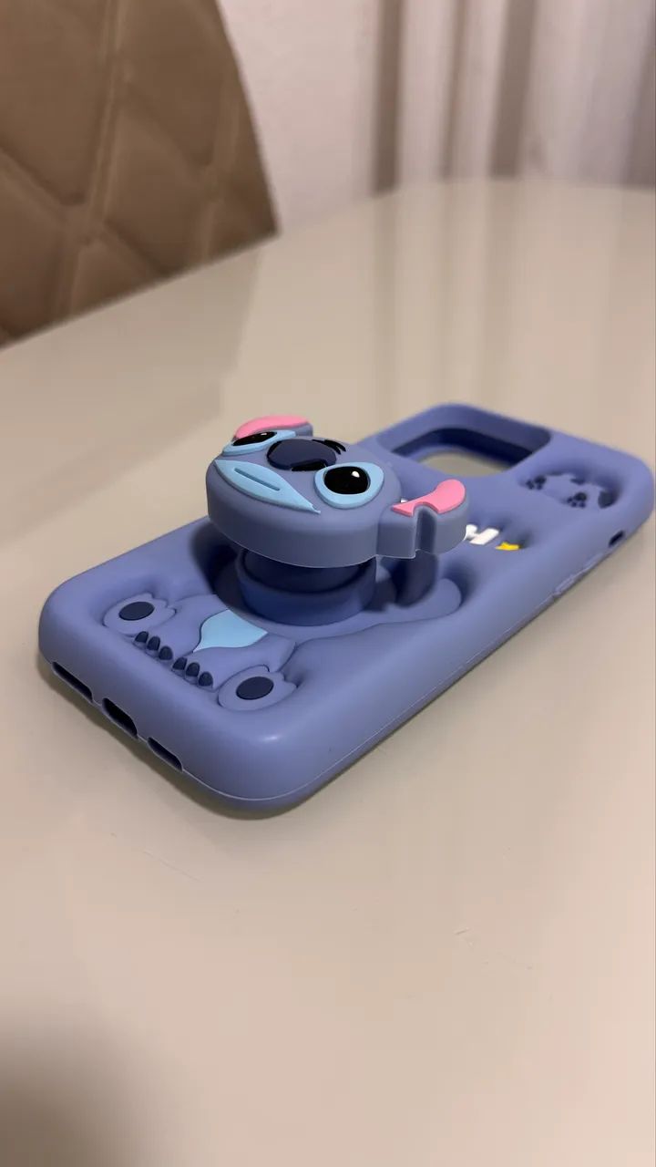 Capinha IPhone 14 Pro Max e 15 pro Max do Stitch  - Foto 3
