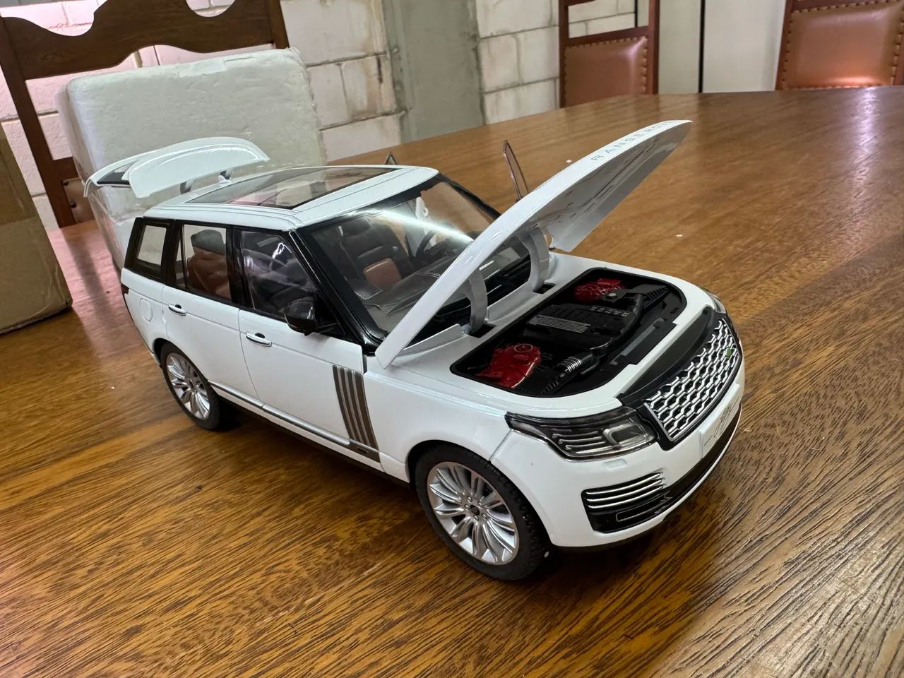 Range Rover sports Diecast branco 1:18 - Foto 3
