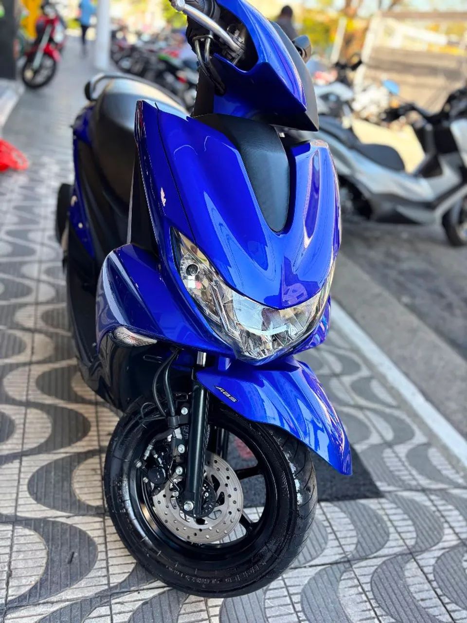 Yamaha Fluo 125 - Foto 4