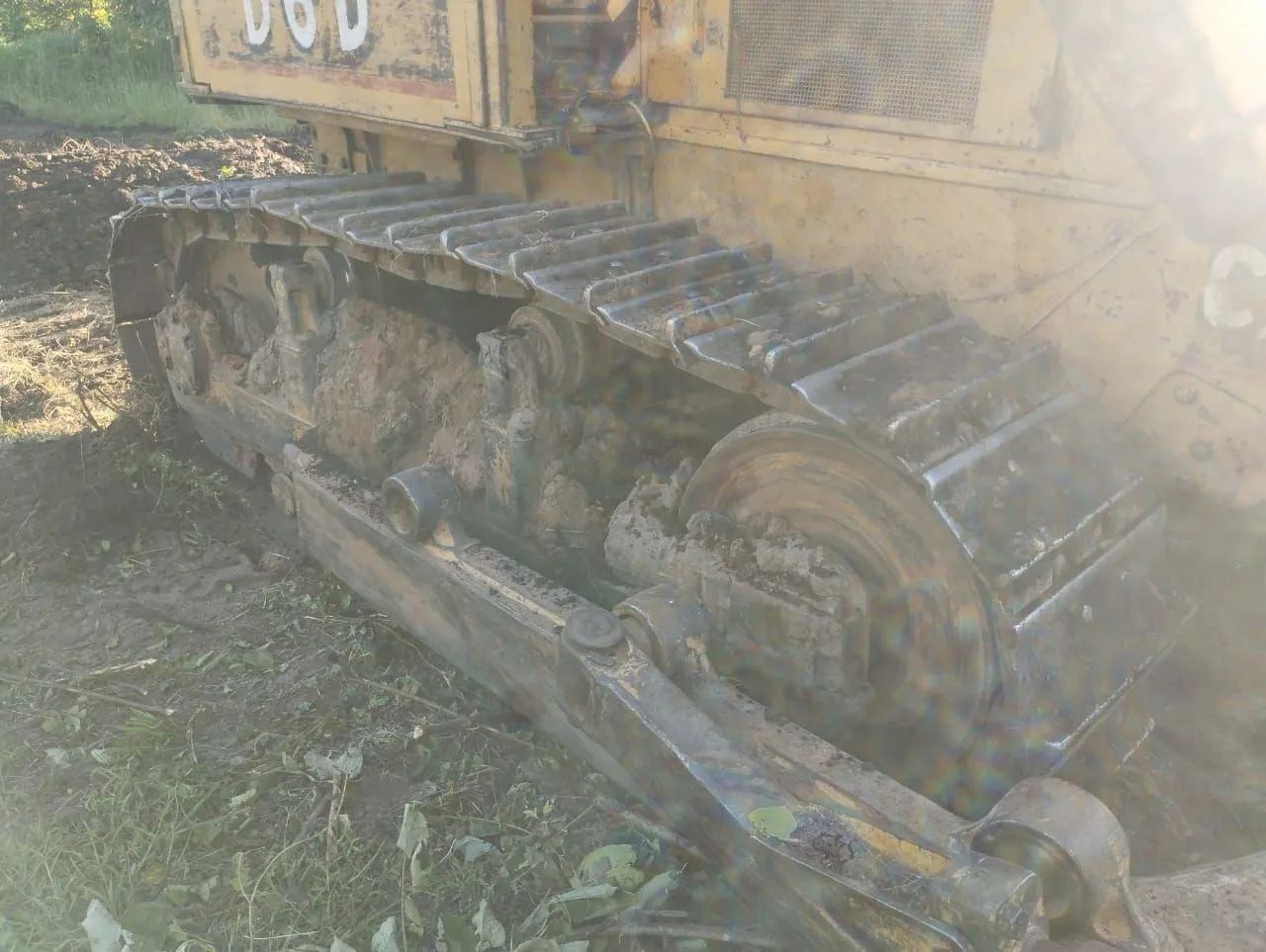 Vendo trator de esteira - Foto 4
