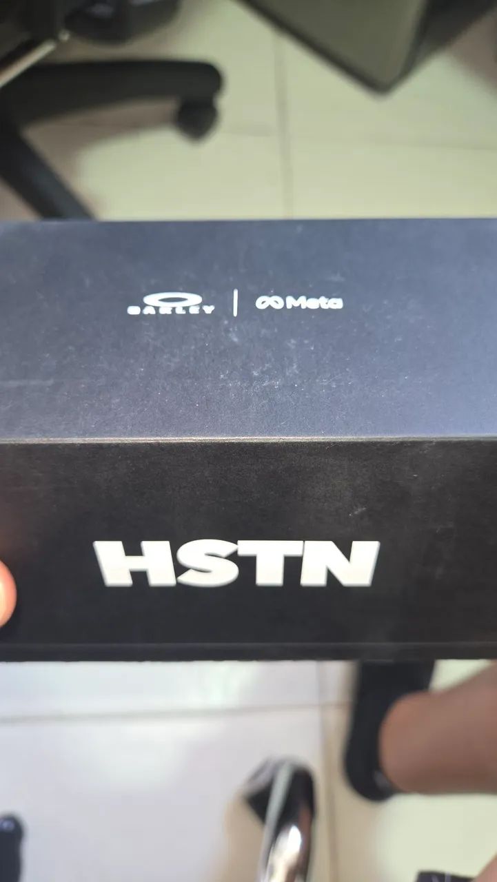 Oakley Meta HSTN