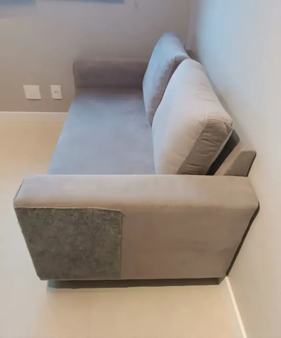 Sofá pequeno 2 lugares suede reformado - Foto 3