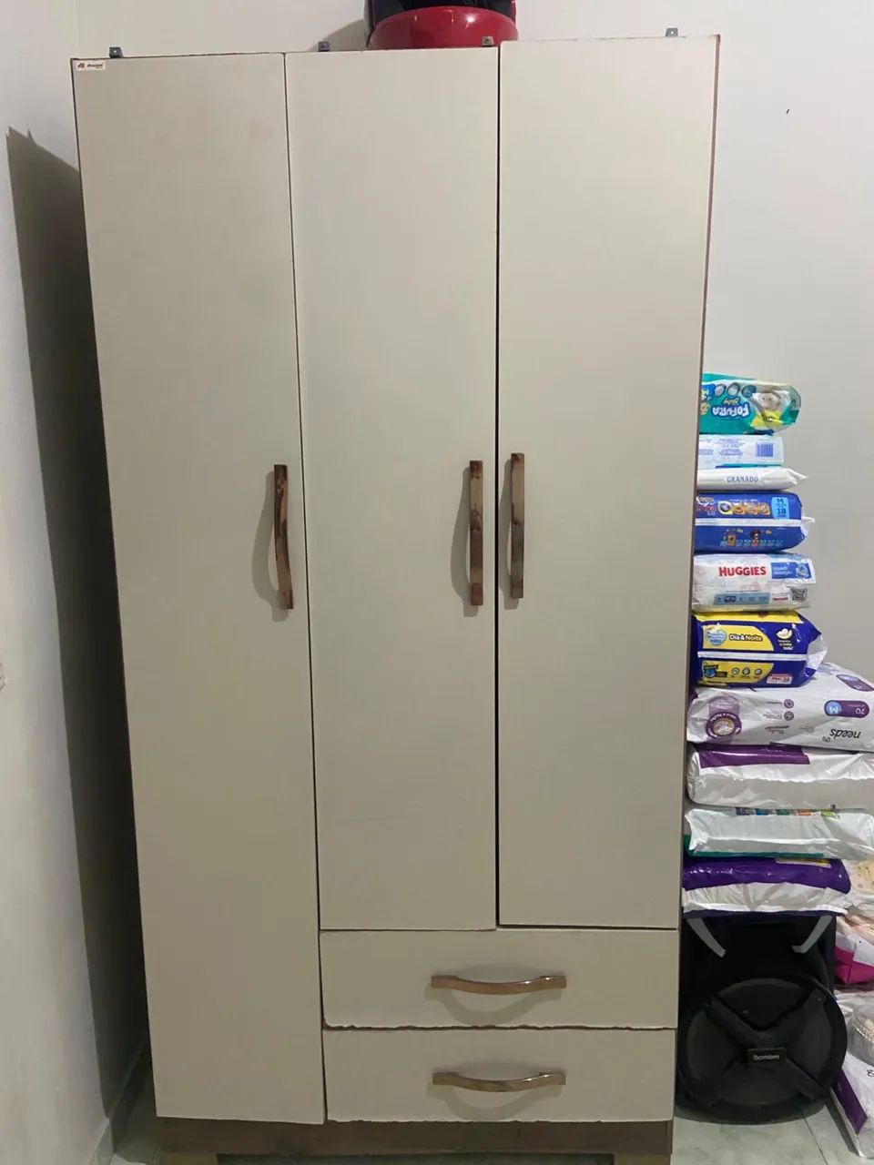 Vendo dois guarda-roupas  - Foto 2