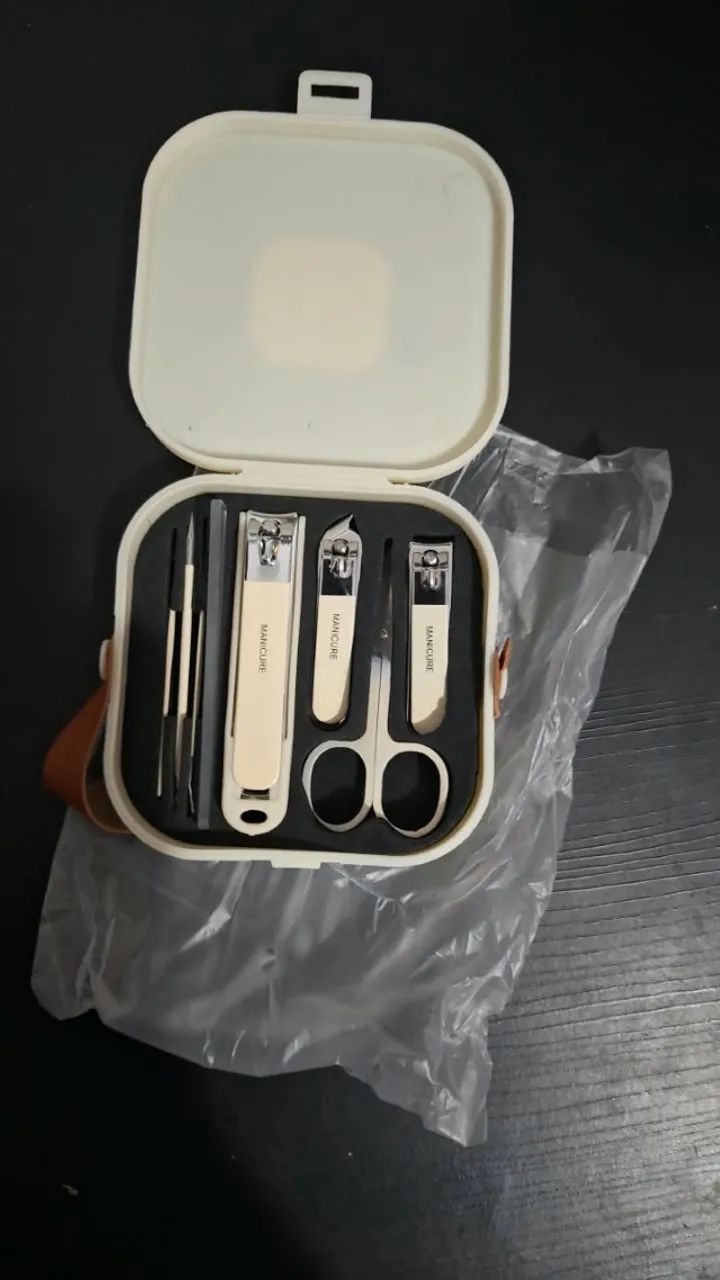 Kit Manicure 8 Peças Cortador de Unhas e Acessórios - Foto 3