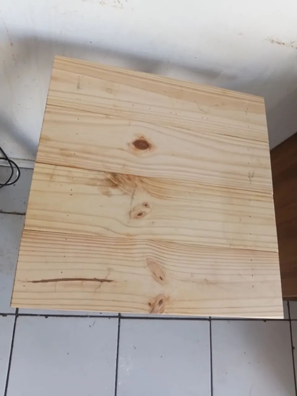 Mesa Dobrável de Madeira Pinus | Prática, Compacta e Ideal para Ambientes Externos - Foto 2