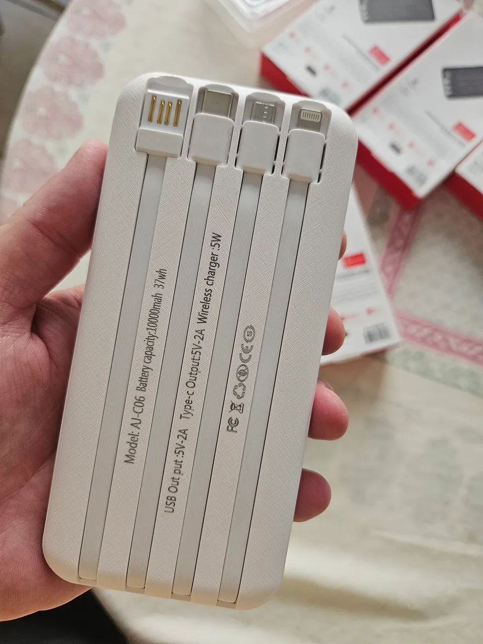 Power Bank por indução e com fio 10.000mAh (Novo) - Foto 3