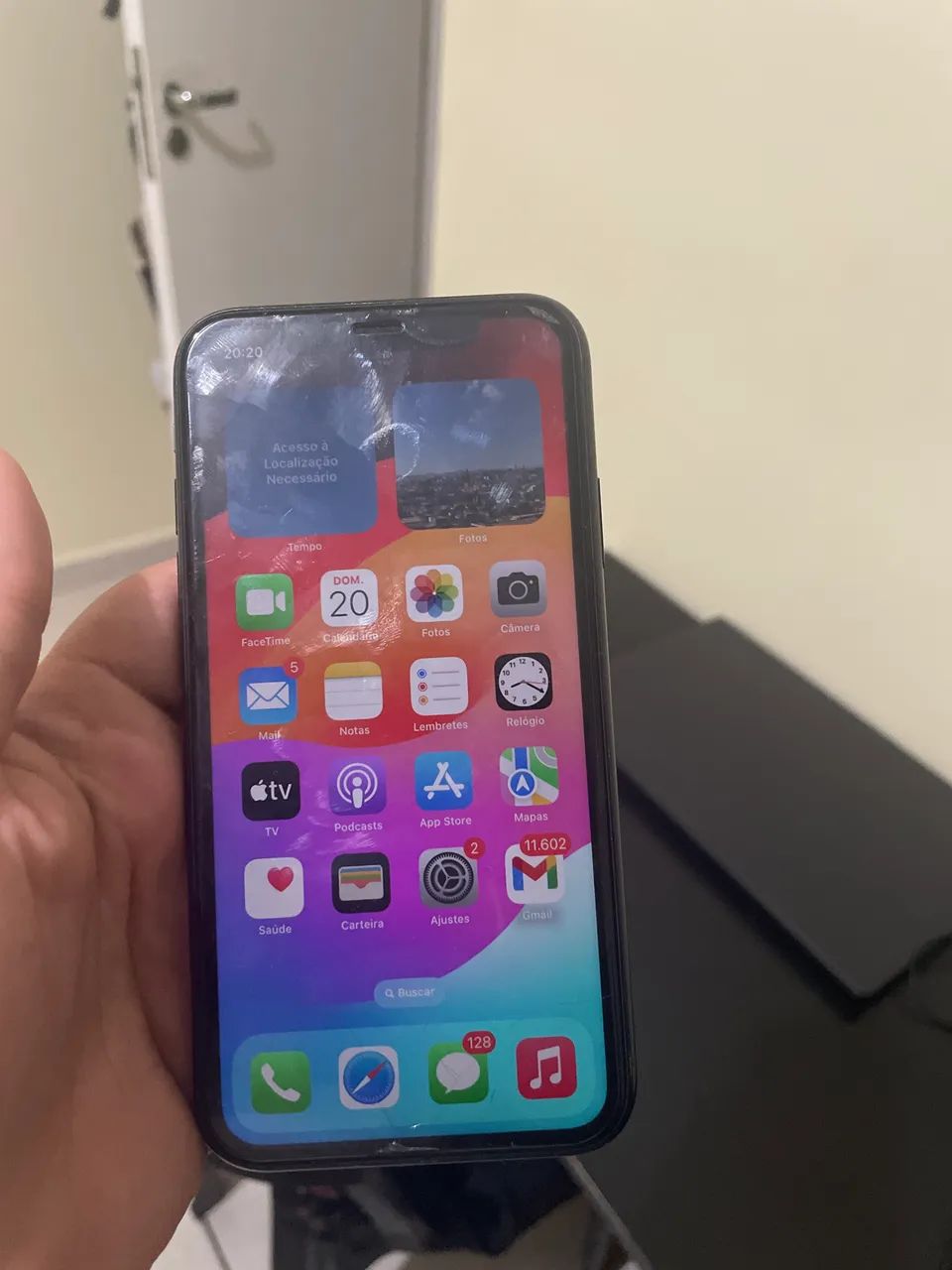 Vendo Iphone XR em otimo estado
