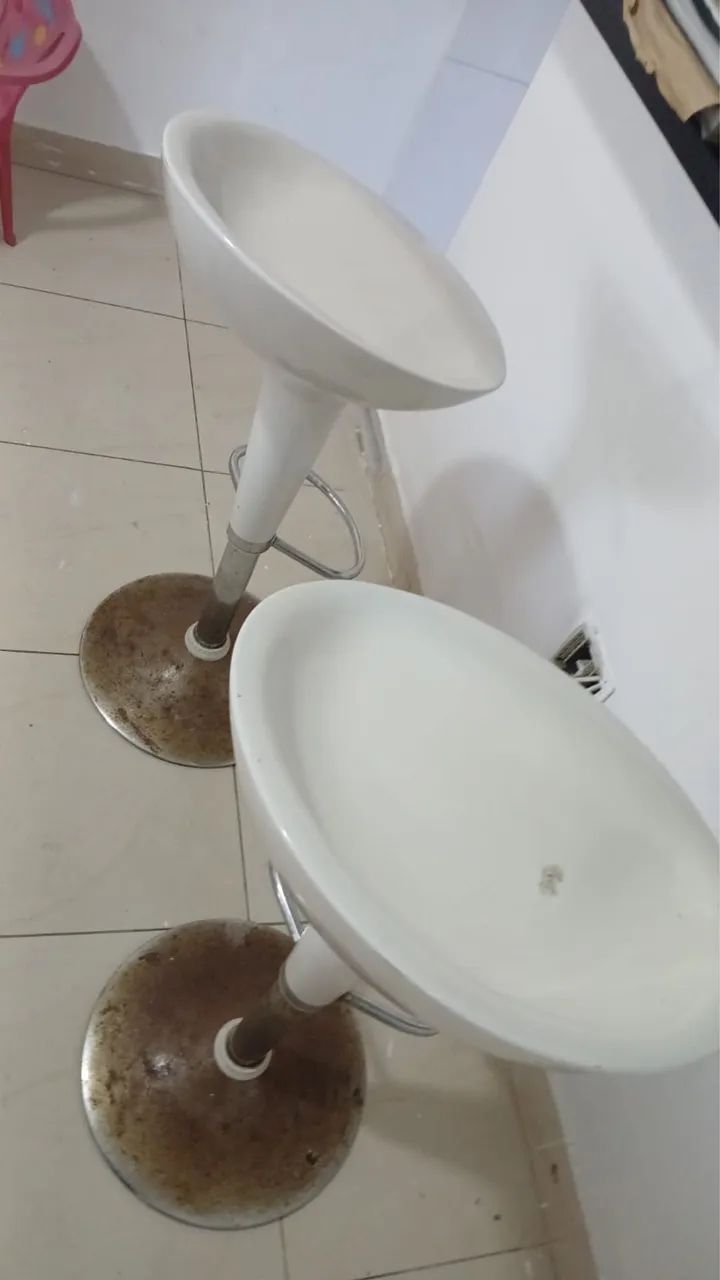 Dois Banco para bancadas branco  - Foto 5
