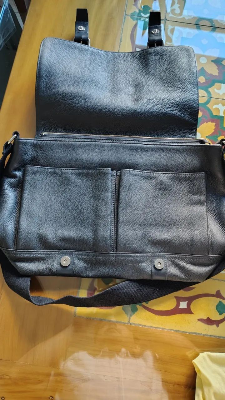 bolsa carteiro mr cat couro legítimo preta - Foto 2