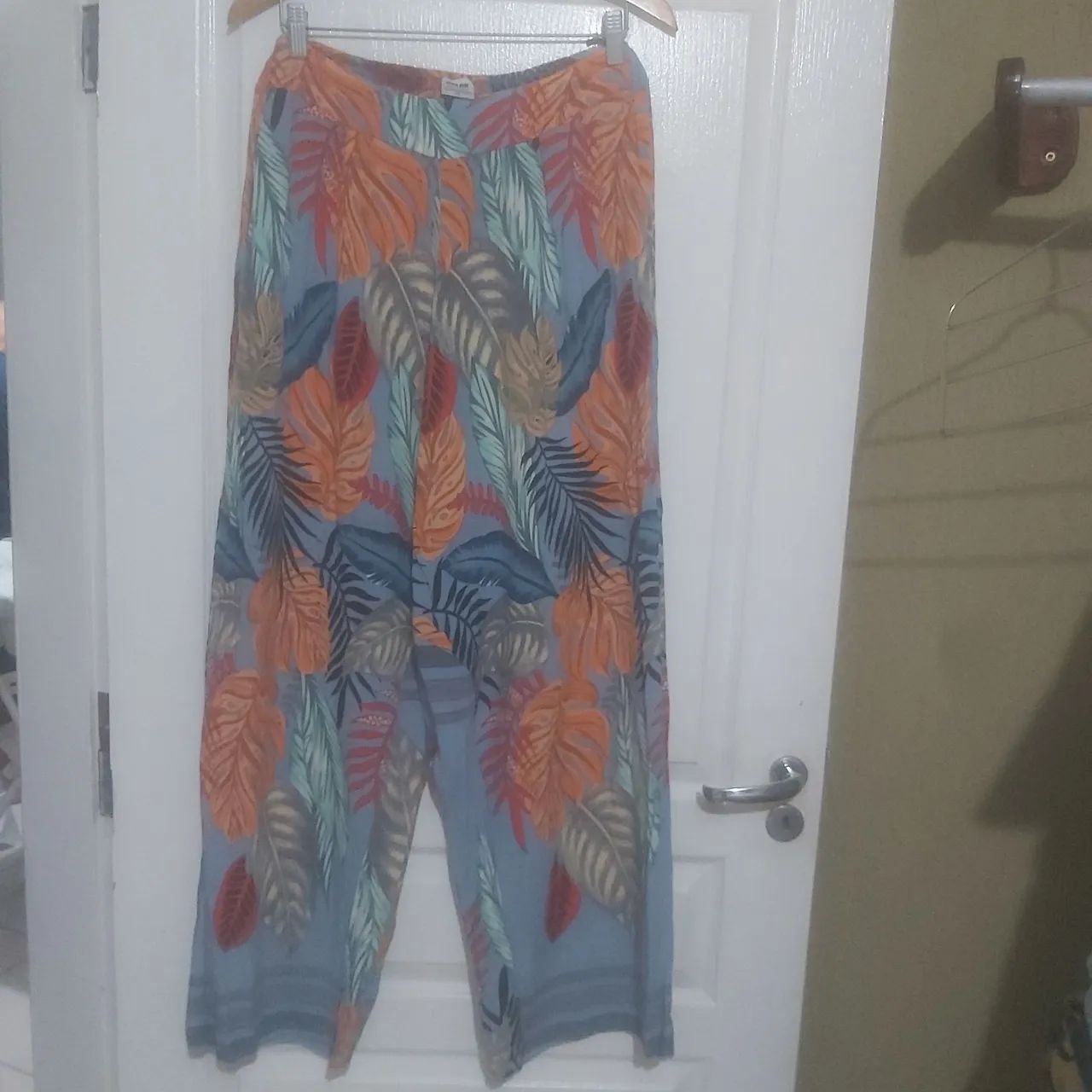 CALÇA  PANTALONA PALAK ESTAMPADA - TAMANHO  M - Foto 5