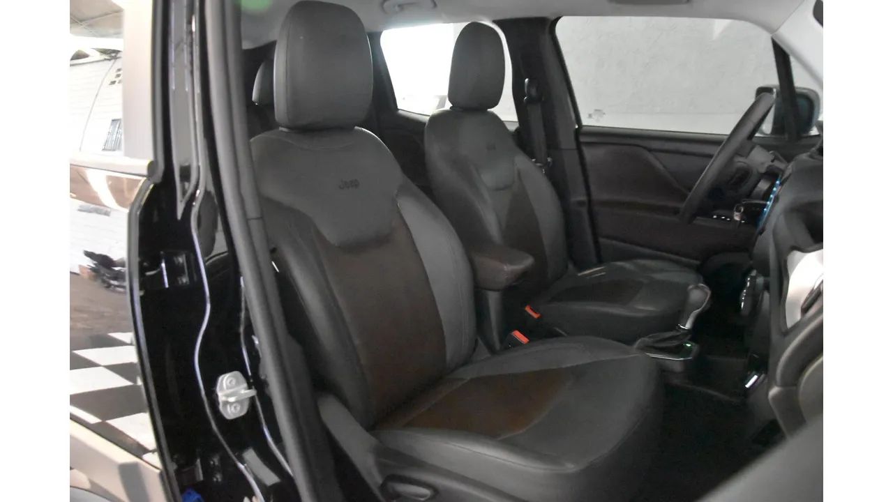 Jeep Renegade Sport 1.8 4X2 Flex 16V Aut. 2021 - Foto 6