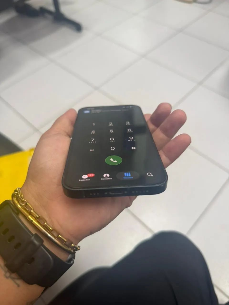 iPhone 14  - Foto 2