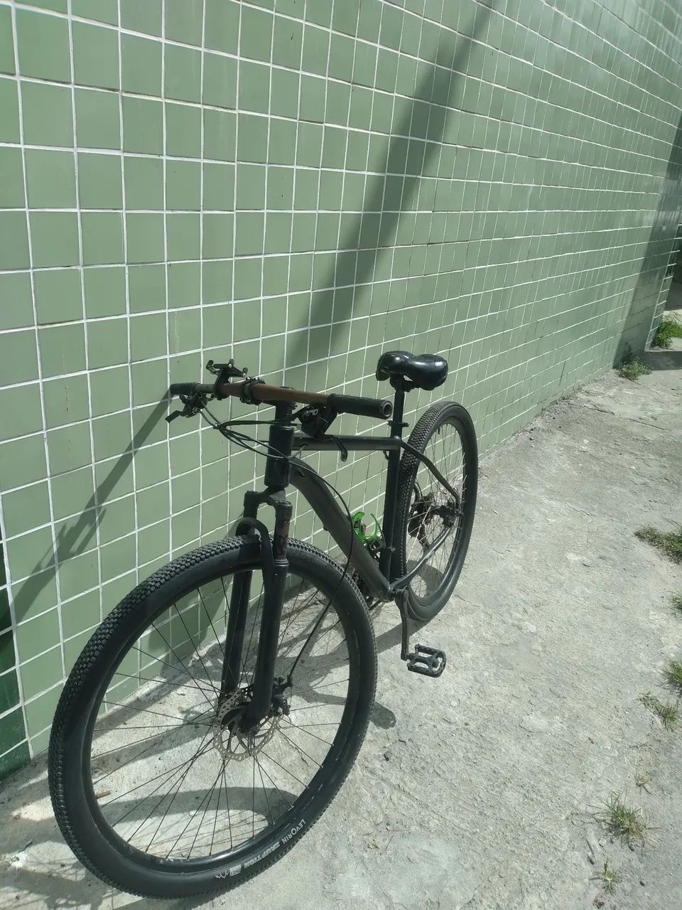 Bike aro 29 preta - Foto 2