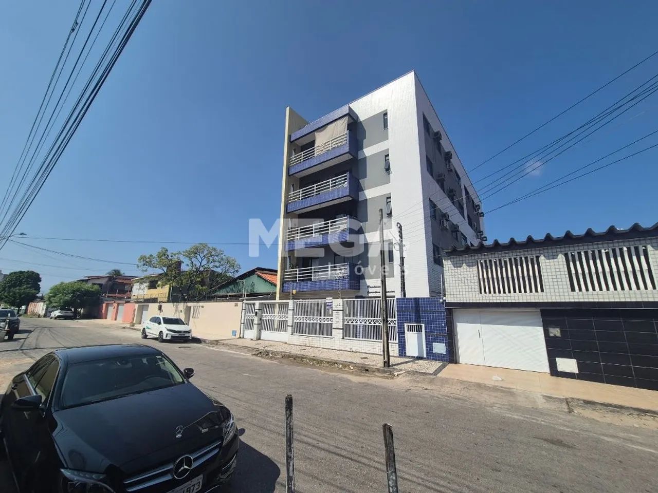 Apartamento com 2 quartos no bairro Parque Araxá em Fortaleza, CE