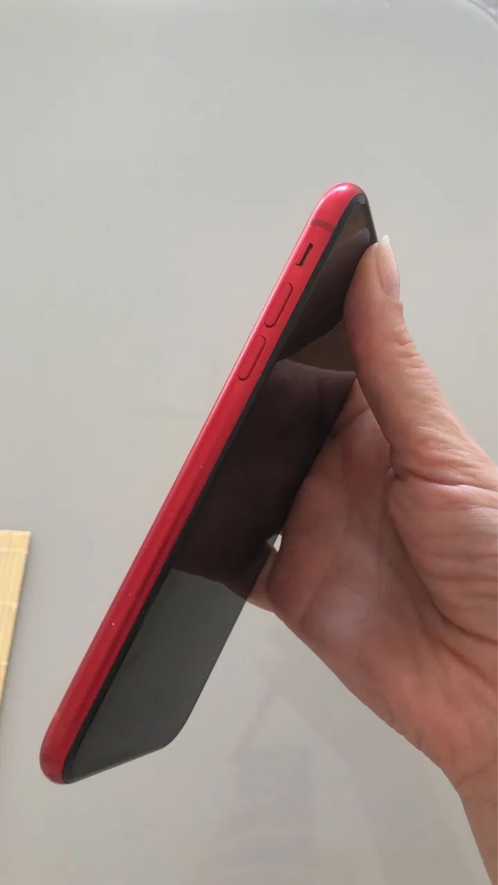 iPhone 11 Red - Foto 3
