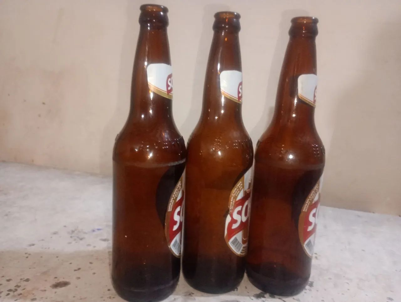 Garrafa e Caixas de cerveja 600ml
