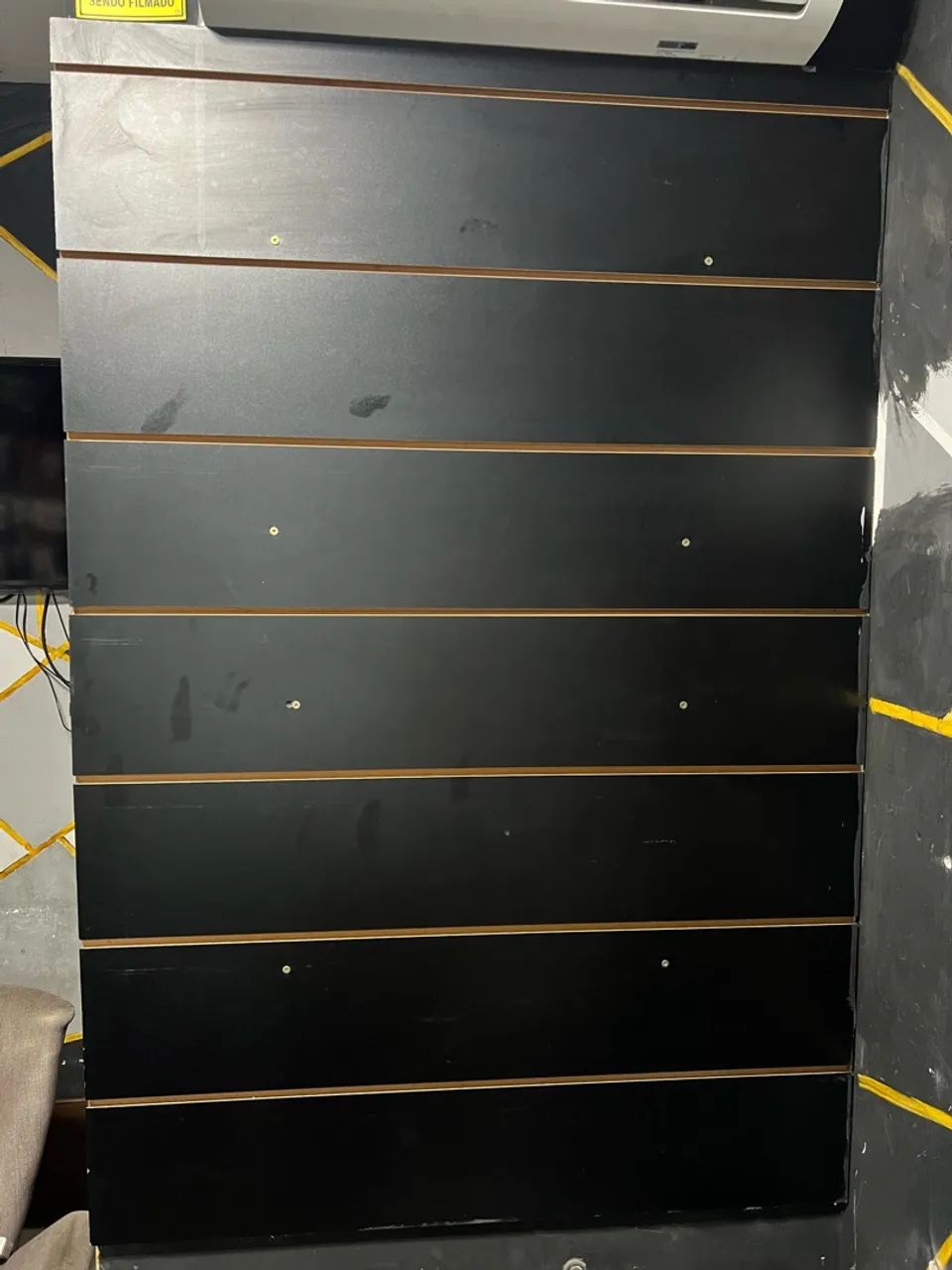 Painel canaletado