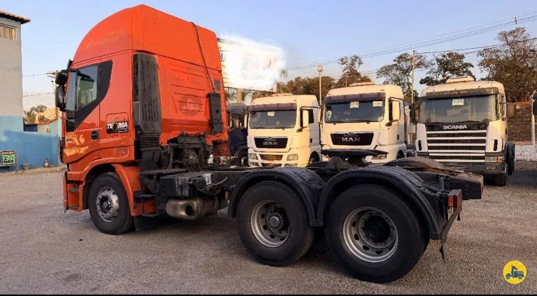 2014/2014<br>TETO ALTO<br>AUTOMÁTICO - Foto 4