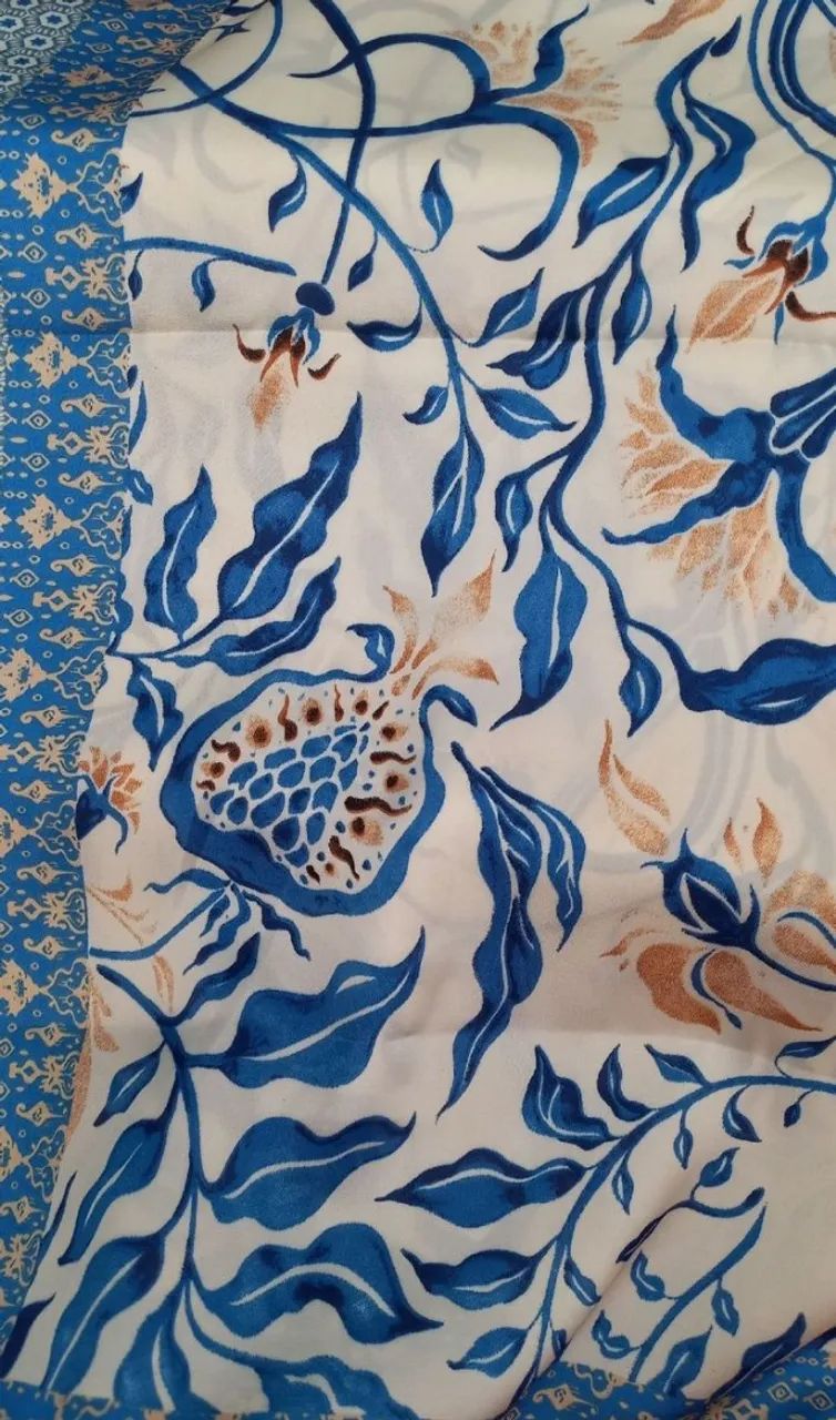 Lenço Quadrado Azul Elegante (novo) - Foto 2