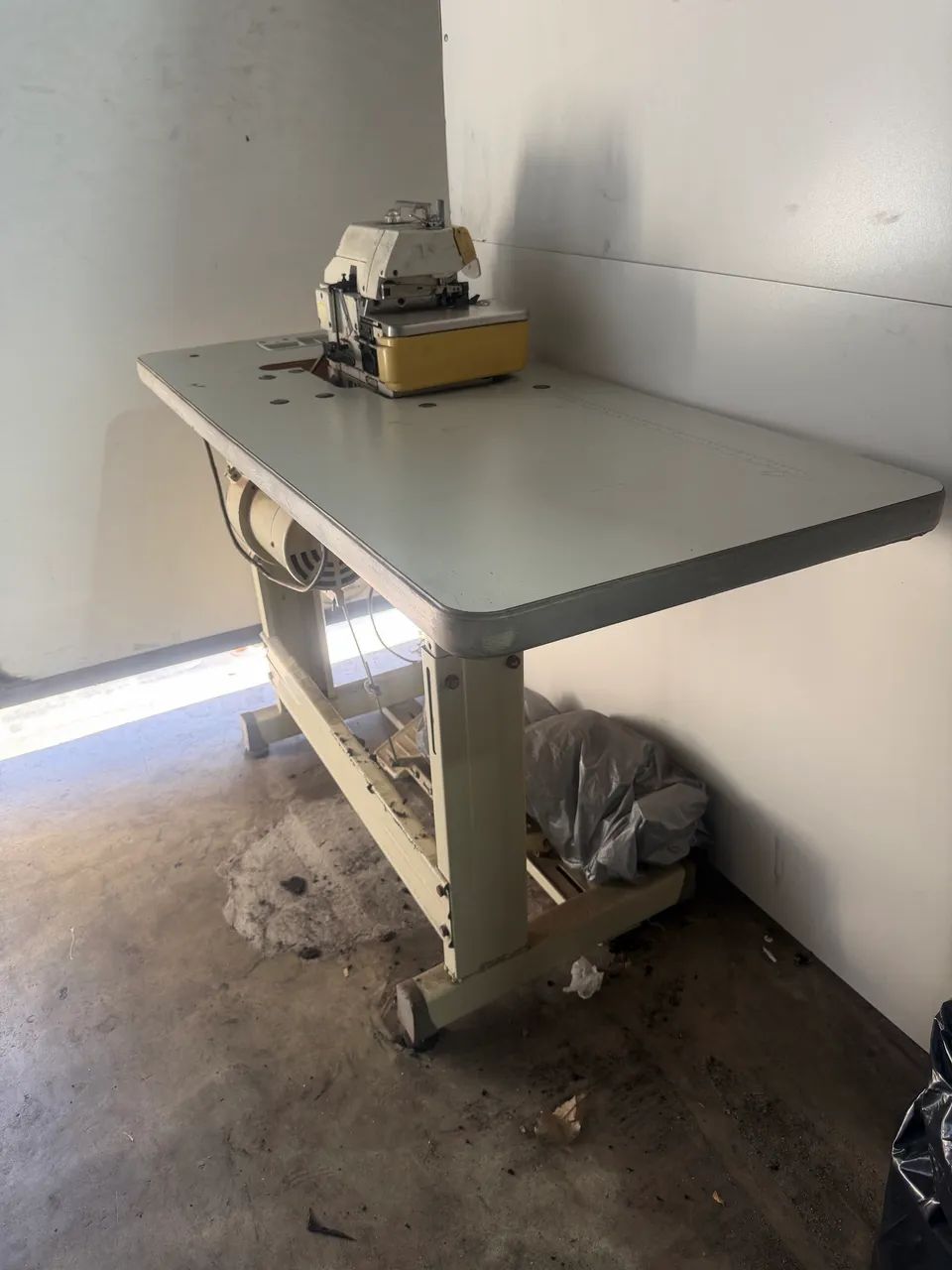 Vendo maquina overlock / interlock - Foto 2