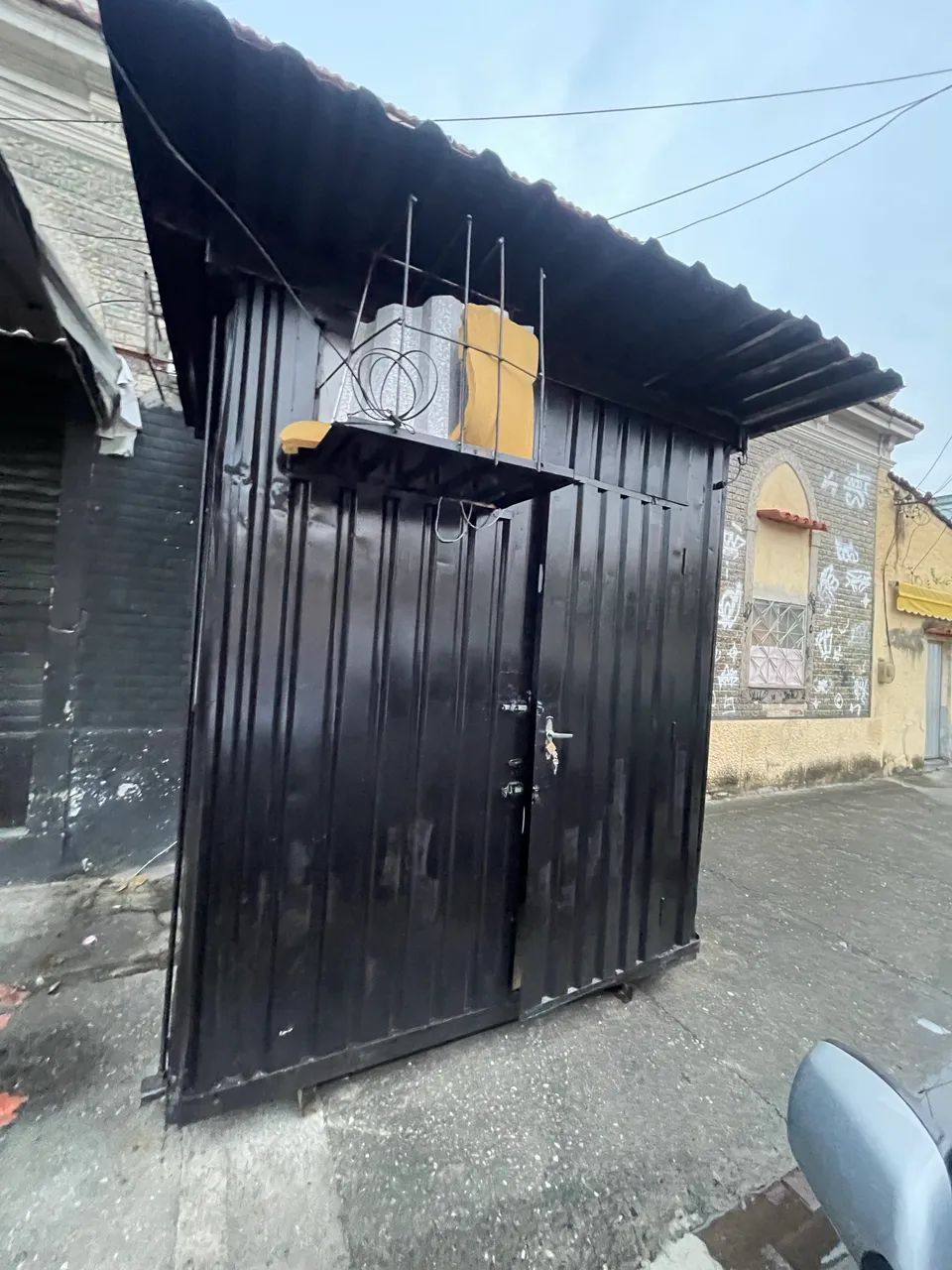 Vendo contanner banca pra fugir do aluguel  - Foto 2