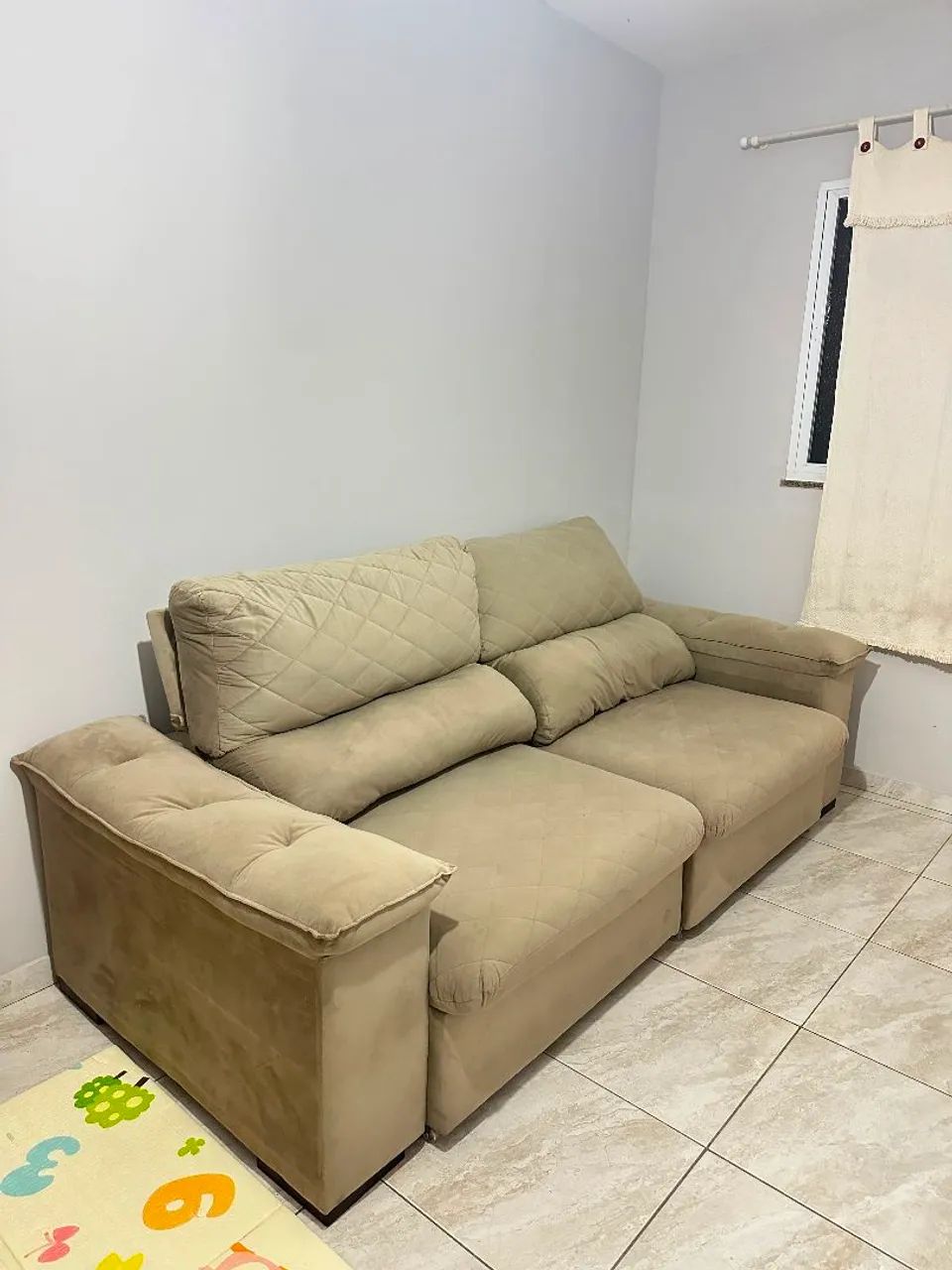 Sofá retrátil vira cama - Foto 2